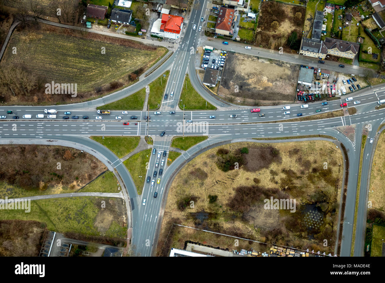 Kreuzung überqueren Bindesstraße 224 Brauckstraße und Horster Straße, Ruhrölstraße in Bottrop in Nordrhein-Westfalen. Bottrop, Ruhrgebiet,Rh Stockfoto