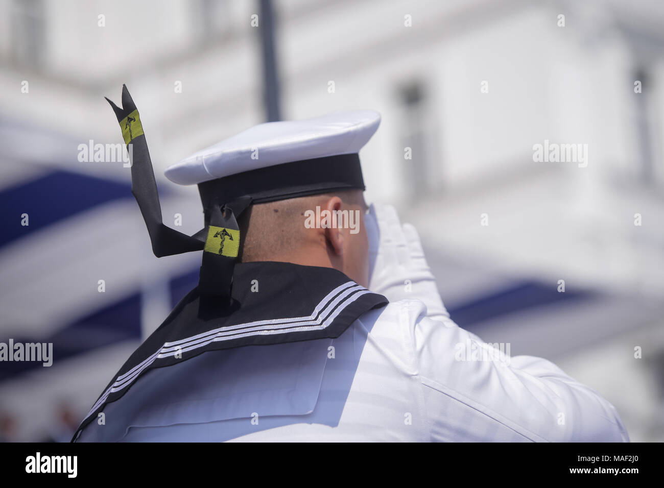 Eine Rumänische militärische Sailor nimmt Teil an den Zeremonien während der Rumänischen Marine Tag Stockfoto