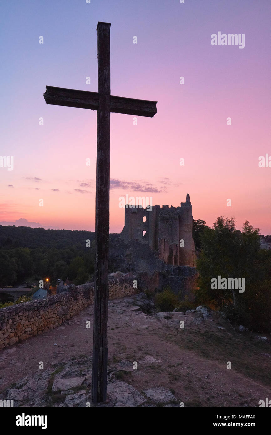 Angles-sur-l'Anglin ist eine französische Gemeinde im Département Vienne in der Nouvelle-Aquitaine Region im Westen Frankreichs. Stockfoto