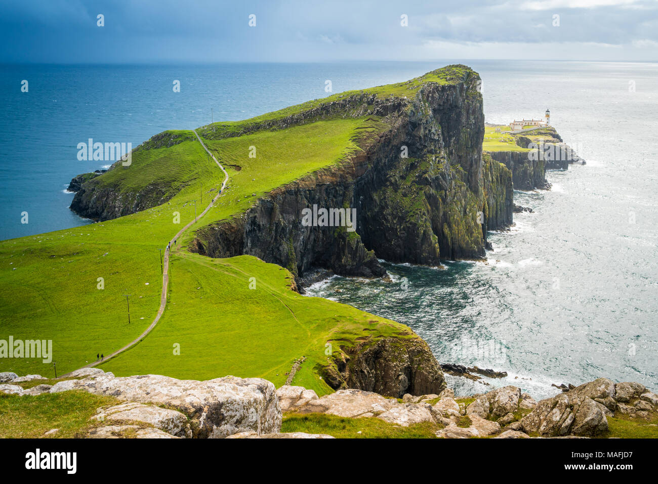Malerische Anblick Von Neist Point Lighthouse Und Klippen In Der Isle Of Skye Schottland Stockfotografie Alamy