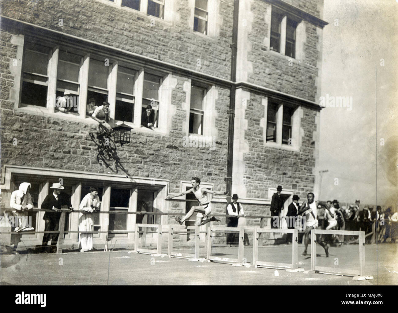 000798 Regal 0136 / 1371 WF-2 (Ordner '1370 - 1379'). 1904. Jessie Tarbox Beals Stockfoto