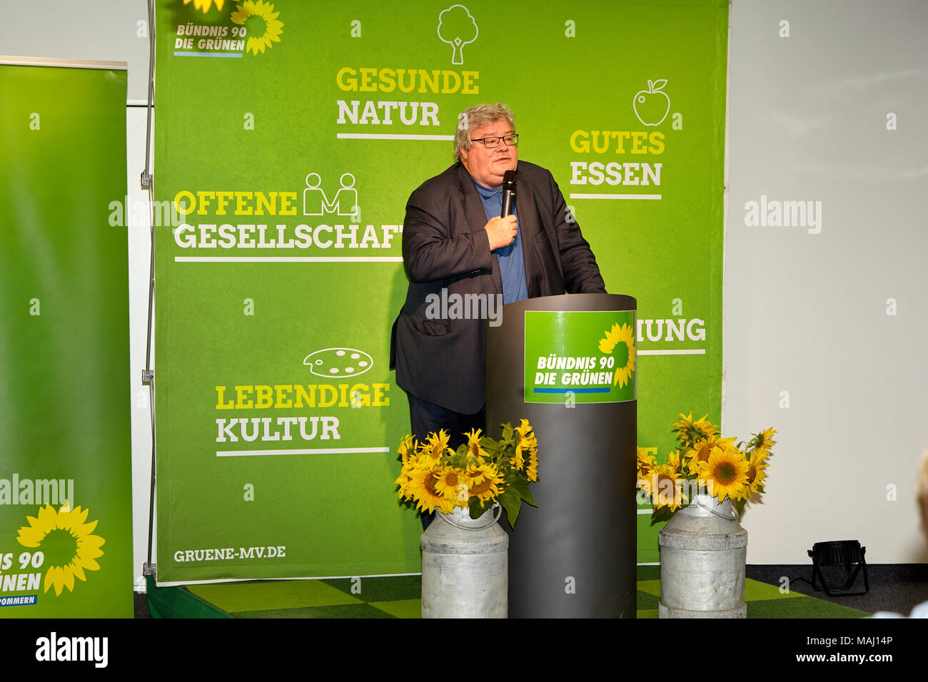 Hans Reinhard Bütikofer ist ein deutscher Politiker und Mitglied des Europäischen Parlaments aus Deutschland. Er ist Mitglied der Partei Bündnis 90/Die Grünen, Teil Stockfoto