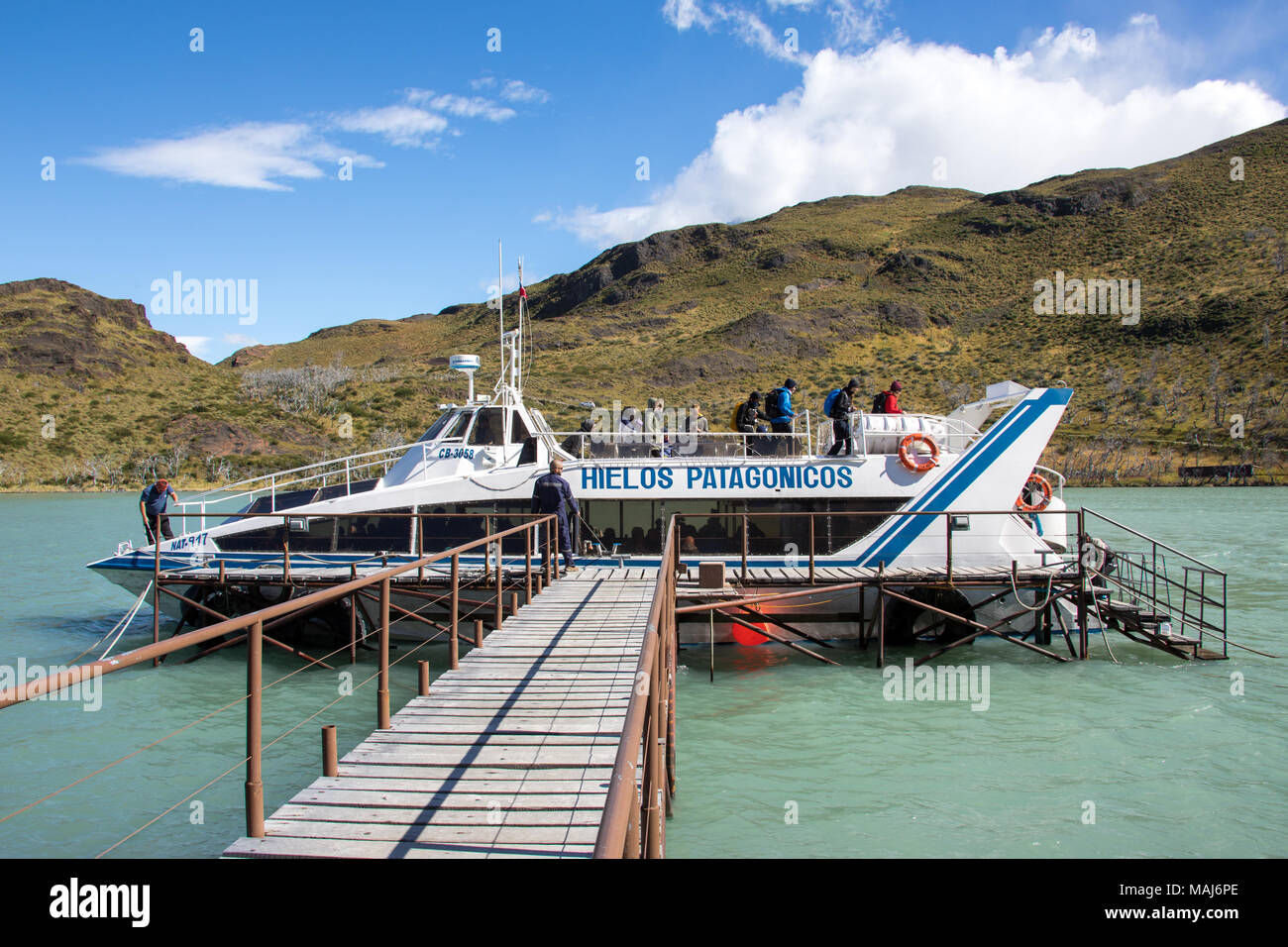 Hielos Patagonicos, Sightseeing Boot am Lago Pehoe, Torres del Paine Nationalpark, Patagonien, Chile Stockfoto