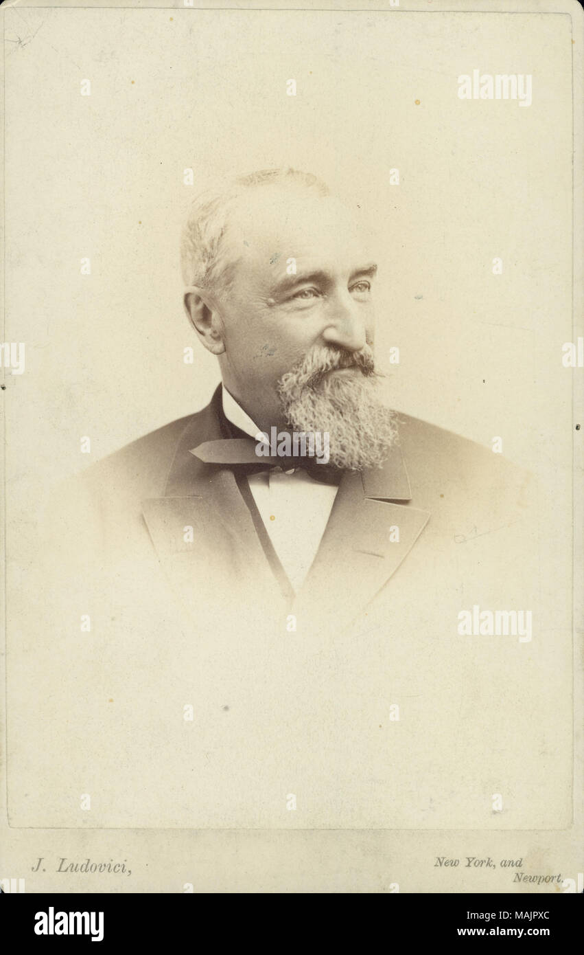 Büste Portrait von John McNeil in Anzug und Fliege, mit dem Kopf nach rechts gedreht "J. Ludovici, New York und Newport.' (Abbildung unten). Titel: John McNeil, Brigadegeneral, United States Volunteers, Brevet, Major General. . Ca. 1880. J. Ludovici, New York, Newport Stockfoto