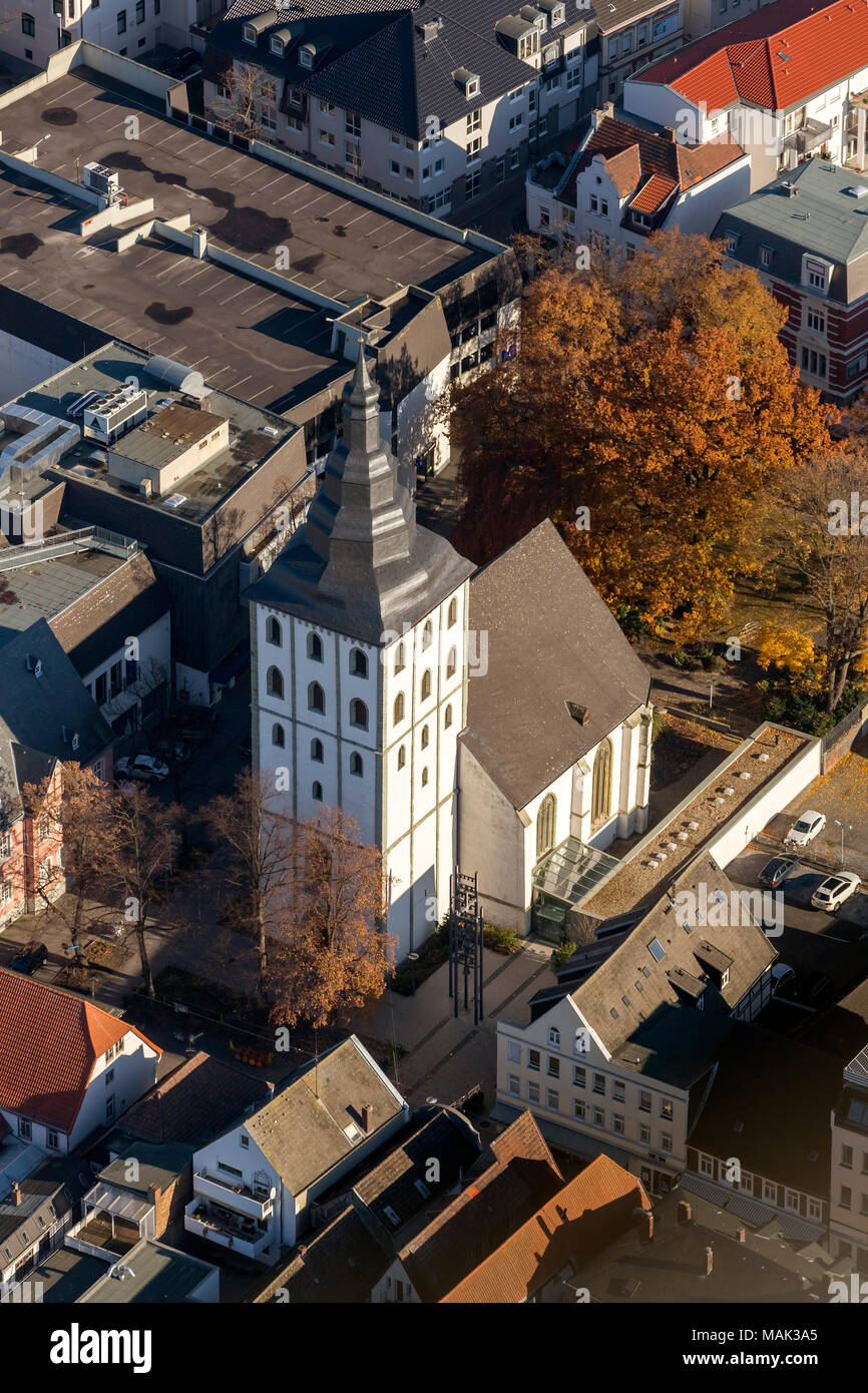 Luftaufnahme, Pfarrkirche St. Nicolai, romanischen Turm aus dem 12. Jahrhundert, Lippstadt, Soester Börde, Nordrhein-Westfalen, Deutschland, Europa, Stockfoto Luftaufnahme, Pfarrkirche St. Nicolai, romanischen Turm aus dem 12. Jahrhundert, Lippstadt, Soester Börde, Nordrhein-Westfalen, Deutschland, Europa, Stockfoto