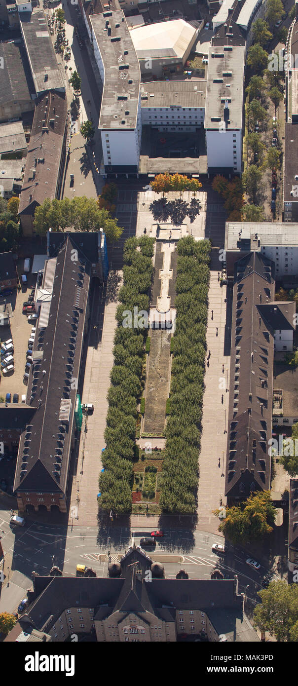 Luftaufnahme, goldenen Oktober und Schattenspiel auf dem Friedensplatz, Oberhausen, Ruhrgebiet, Nordrhein-Westfalen, Deutschland, Europa, Vögel-Augen-blick, aer Stockfoto