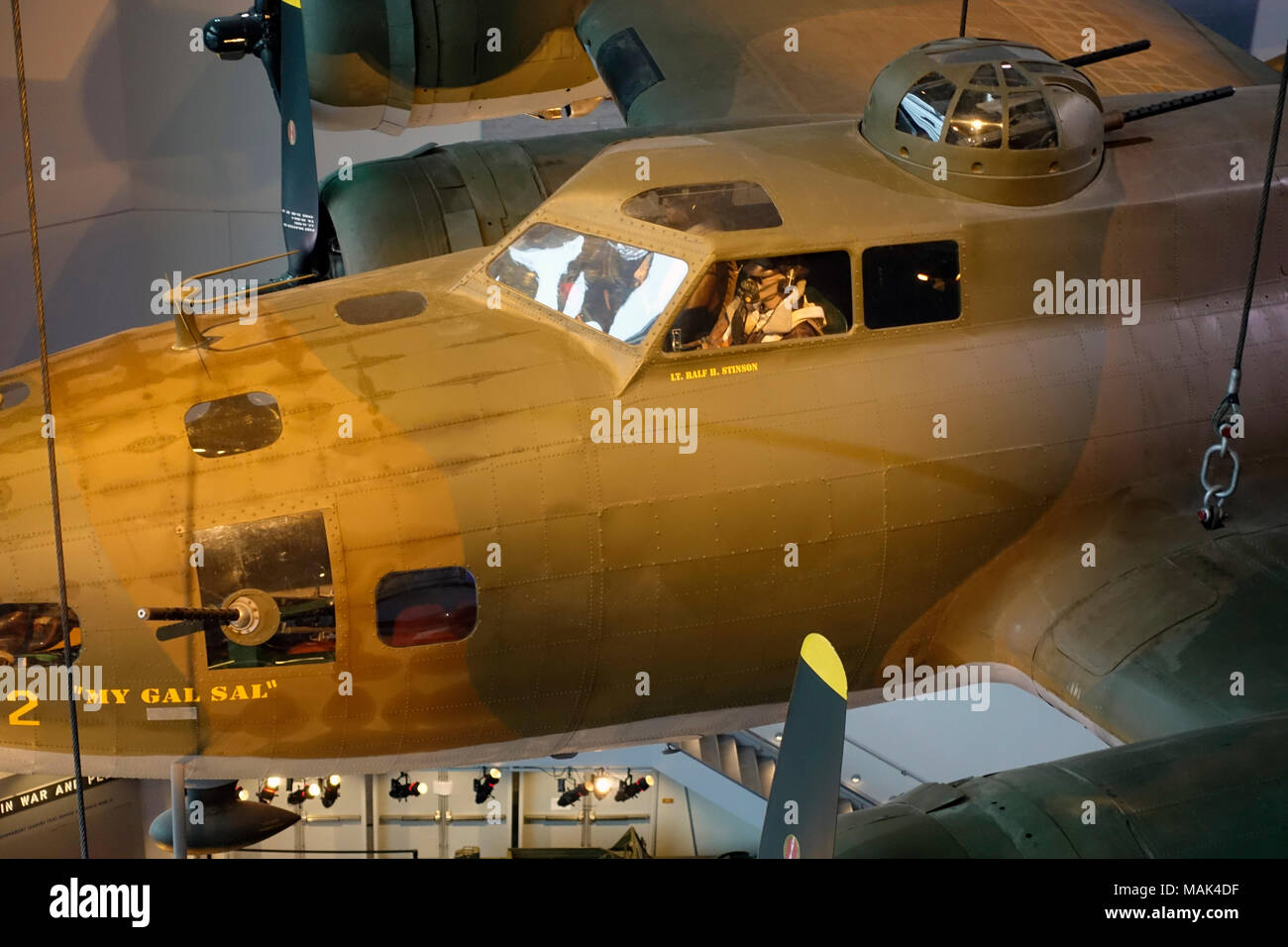 Meine Gal Sal, dem Zweiten Weltkrieg B-17 Bomber in World War II Museum in New Orleans, Louisiana Stockfoto