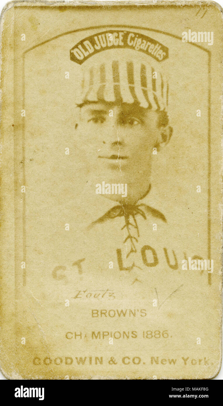 Vertikale, sepia Foto von Eoutz auf einem Baseball card. Er trägt ein Trikot, das 'St. Louis' auf der Vorderseite gedruckt und eine gestreifte Mütze. Sein Hemd mit einem Kragen bis zum Hals geschnürt und in einer Schleife gebunden. Über seinem Kopf ist eine Werbung für 'ALTE RICHTER Zigaretten." Unter dem Foto Es liest "Eoutz. Brown's Champions 1886. Goodwin & Co. in New York." Eine kleine 11 in der rechten oberen Ecke der Karte geschrieben wurde. Titel: Alte Richter Goodwin und Firma baseball Card für St. Louis Browns Eoutz.. Browns Championship Series. . 1887. Goodwin und Co. Stockfoto