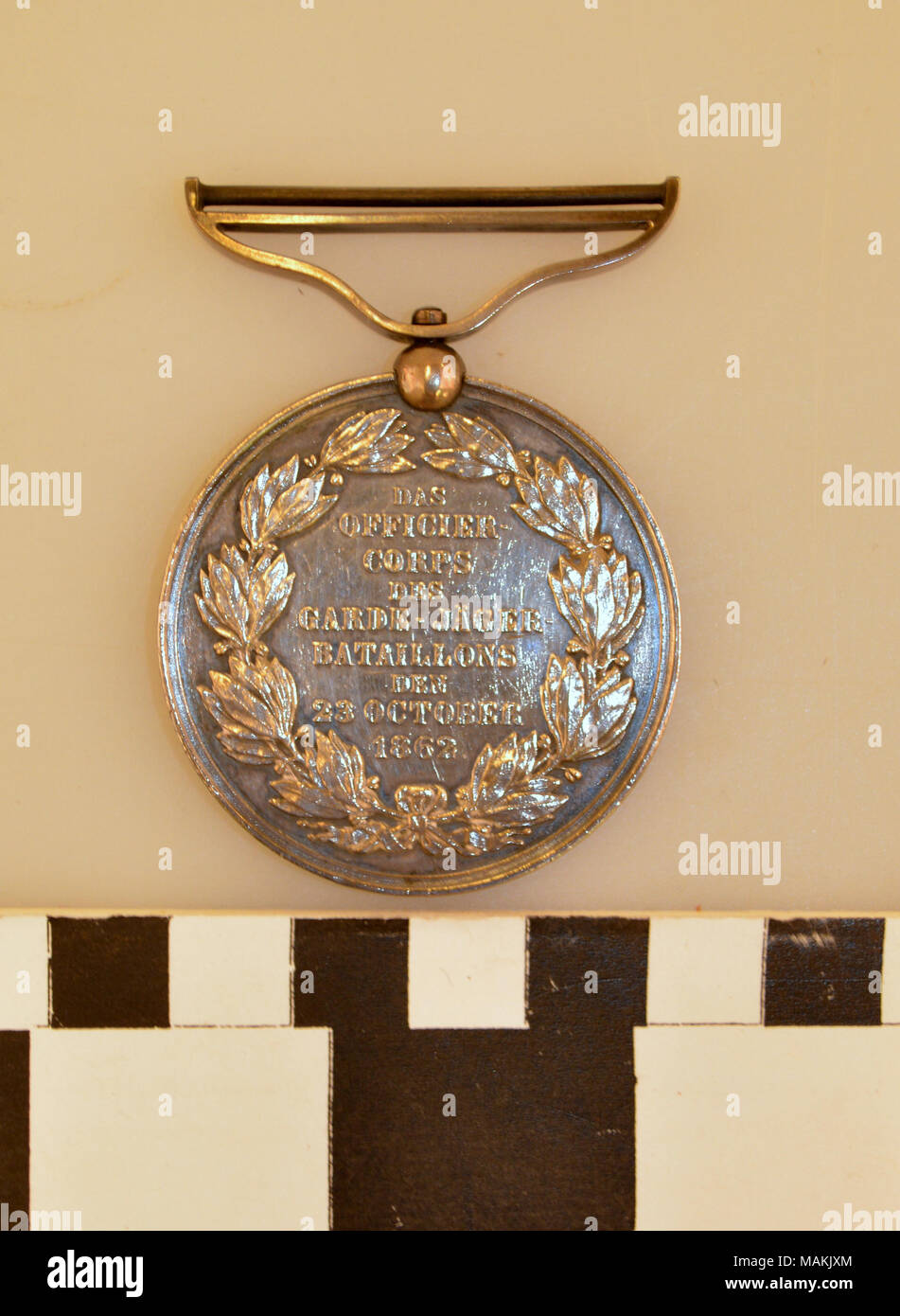 Silberne Medaille zum Gedenken an die Schlacht von Venta del Pozzo und Feldwebel (a noncommissioned Officer) Georg Steingrand der 2. leichten Battallion vergeben, in der die Hannover König Deutsche Legion. Die Schlacht von Venta del Pozzo (oder Schlacht von Vimeiro) am 23. Oktober gekämpft wurde, 1812 als Teil der Krieg der Halbinsel, Teil der Napoleonischen Kriege. Titel: Venta del Pozzo Medaille von Georg Steingrandt. 1862. Stockfoto