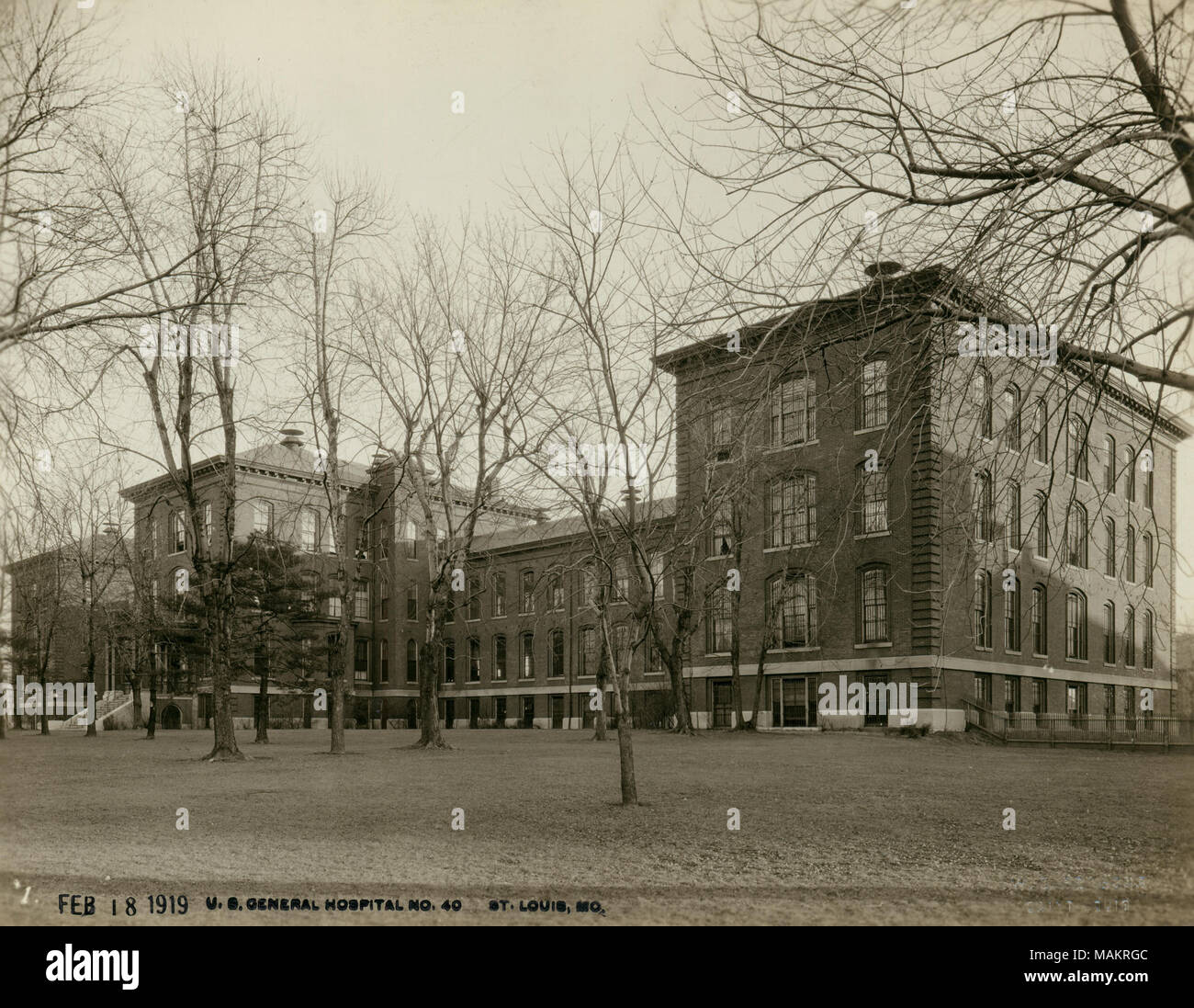 Titel: Stadt Krankenstation Gebäude an der US-General Hospital #40. 5900 Arsenal Street. 18. Januar 1919. . 18. Januar 1919. W.C. Personen Stockfoto