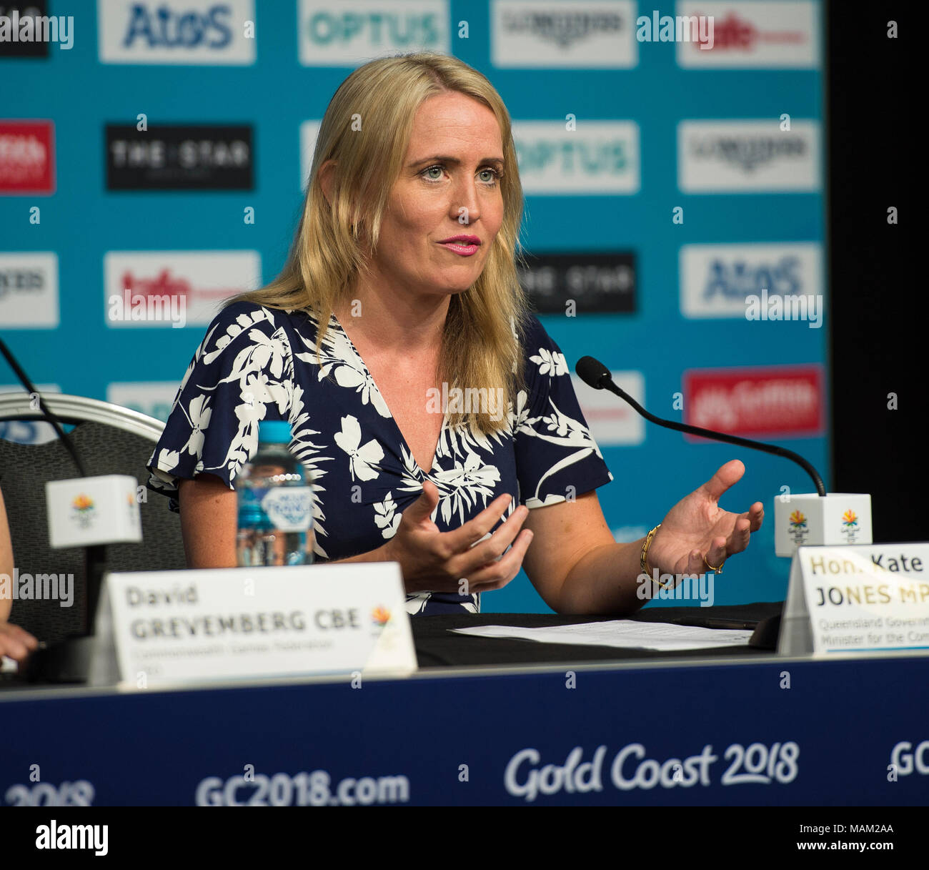 BROADBEACH - AUSTRALIEN 3. APRIL 18: Die Hon Kate Jones MP 016 Minister für die Commonwealth Games nimmt an der täglichen Pressekonferenz im Pressezentrum für die 2018 Commonwealth Games, Broadbeach, Gold Coast, Australien auf den 3. April 2018 Credit: Gary Mitchell, GMP-Media/Alamy leben Nachrichten Stockfoto