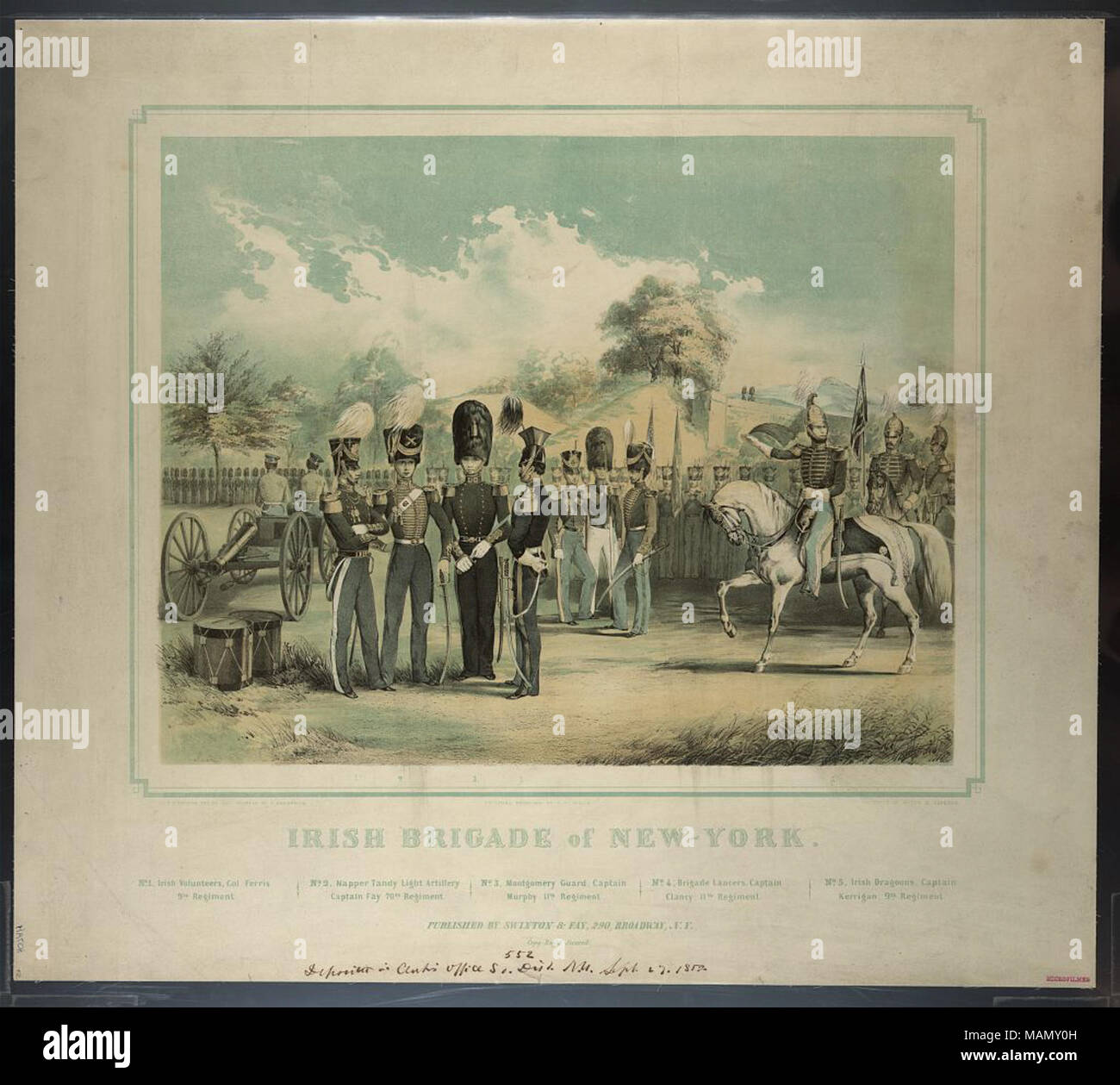 Drucken zeigt vier Männer, die ethnisch orientierte Milizen (irischen) von New York vor der Miliz Truppen, die sich in der Ausbildung standen; die Männer sind vorgesehen (von links): Nr. 1. Irish Volunteers, Colonel Benjamin Clinton Ferris, 9 Regiment; Nr. 2. Napper Tandy Leichte Artillerie, Captain John Fay, 70th Regiment; Nr. 3. Montgomery Guard, Kapitän Thomas Murphy, 11 Regiment; Nr. 4. Feuerwehr Lancers, Kapitän Clancy, 11 Regiment: Nr. 5. Irische Dragoner, Kapitän Kerrigan, 9 Regiment. Hinweis: In 1848-1849, irischer Patrioten organisierte mehrere paramilitärische Einheiten in New York City planning zu trainieren und auszurüsten Stockfoto