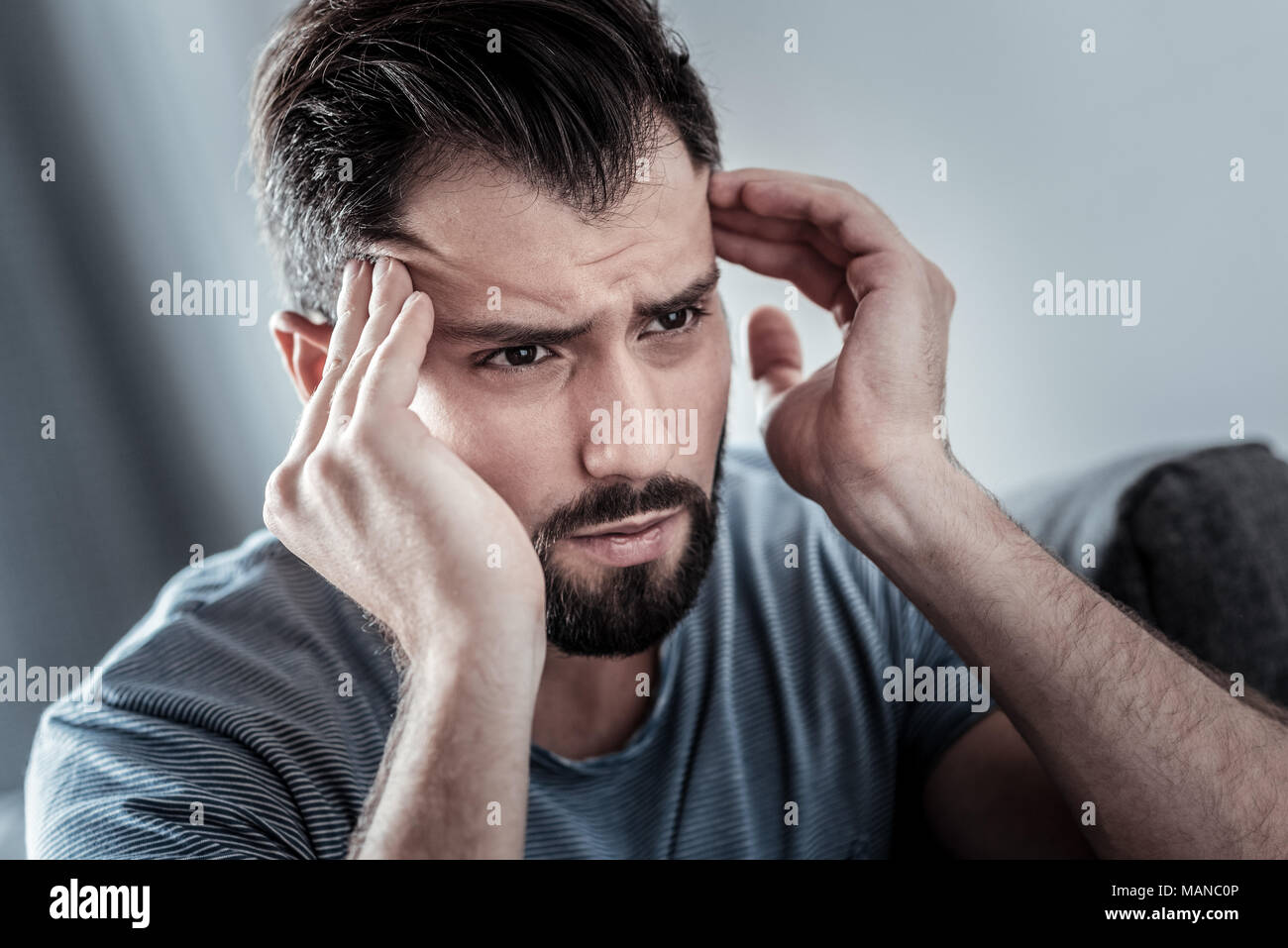 Download Menschen unglueckliche Desktop Wallpaper Free