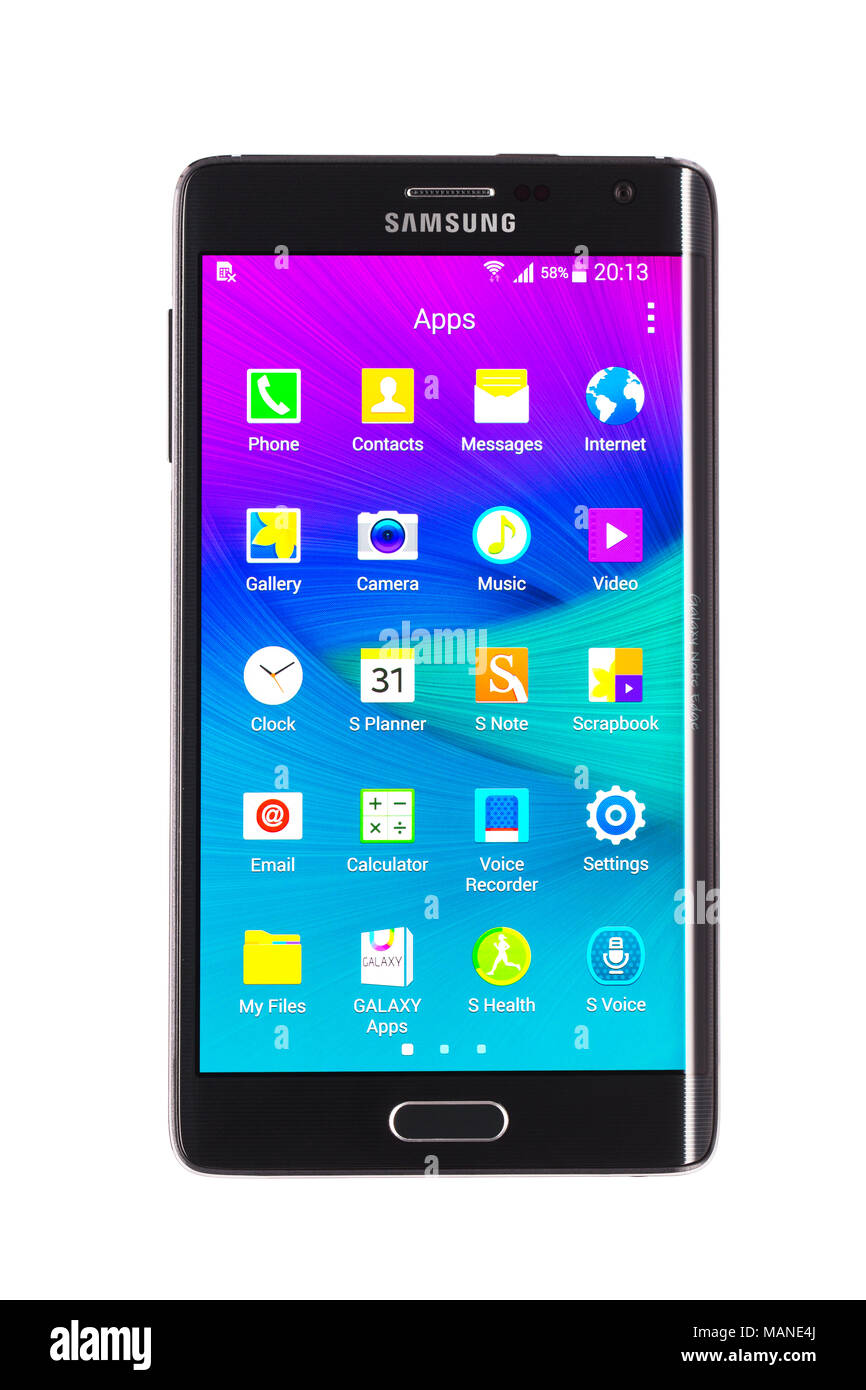 Varna, Bulgarien - 14. Februar 2015: Studio geschossen von einem schwarzen Samsung Galaxy Edge Smartphone, mit 16-mP-Kamera, Quad-core 2,7 GHz und 5.6 "Gekrümmte Stockfoto