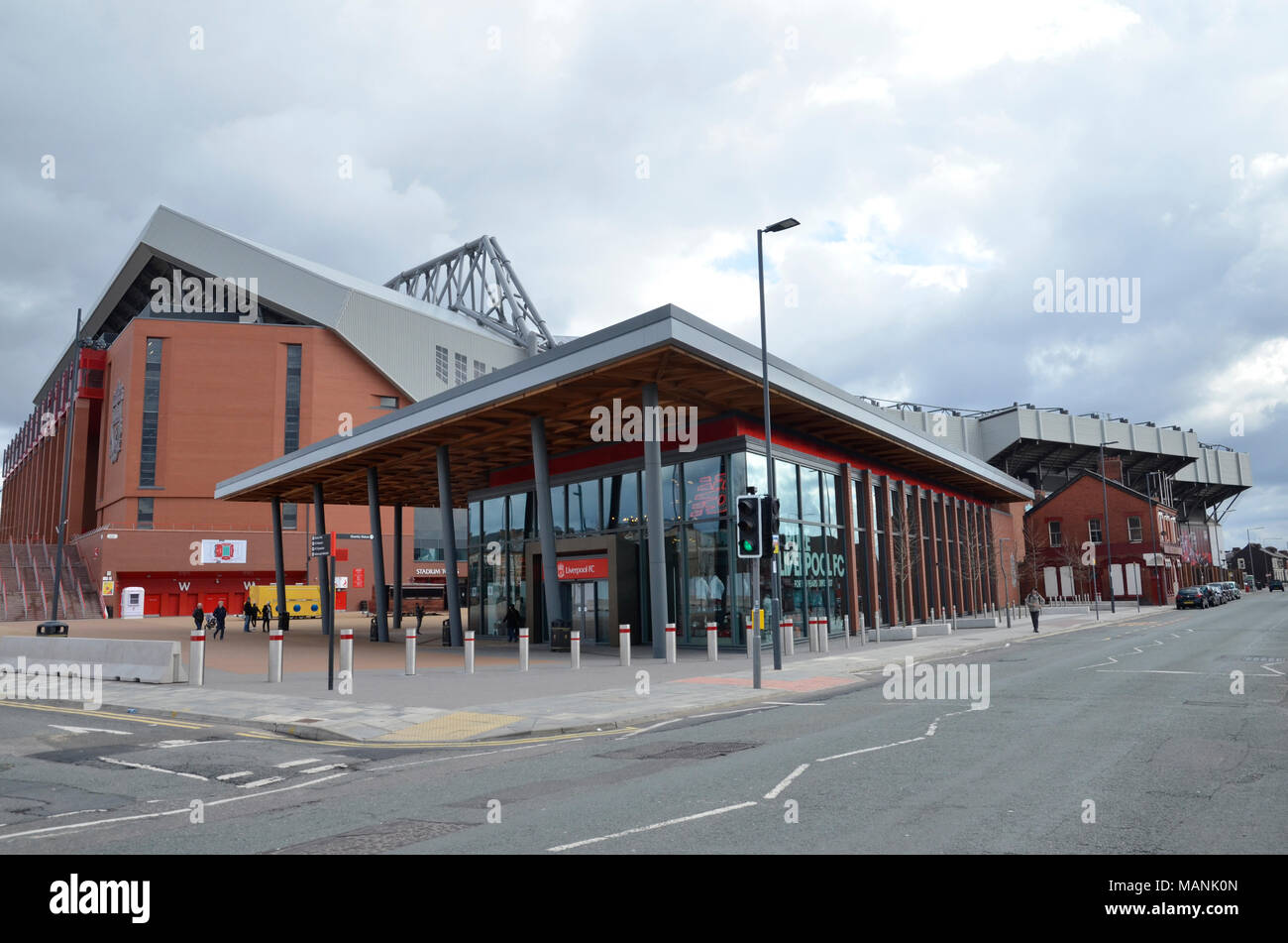 Die Fassade des FC Liverpool Anfield Stadion Stockfoto