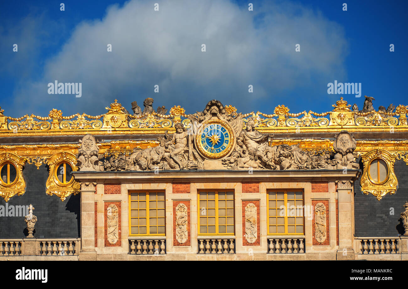 Fassade von Versailles Chateau in Frankreich Stockfoto