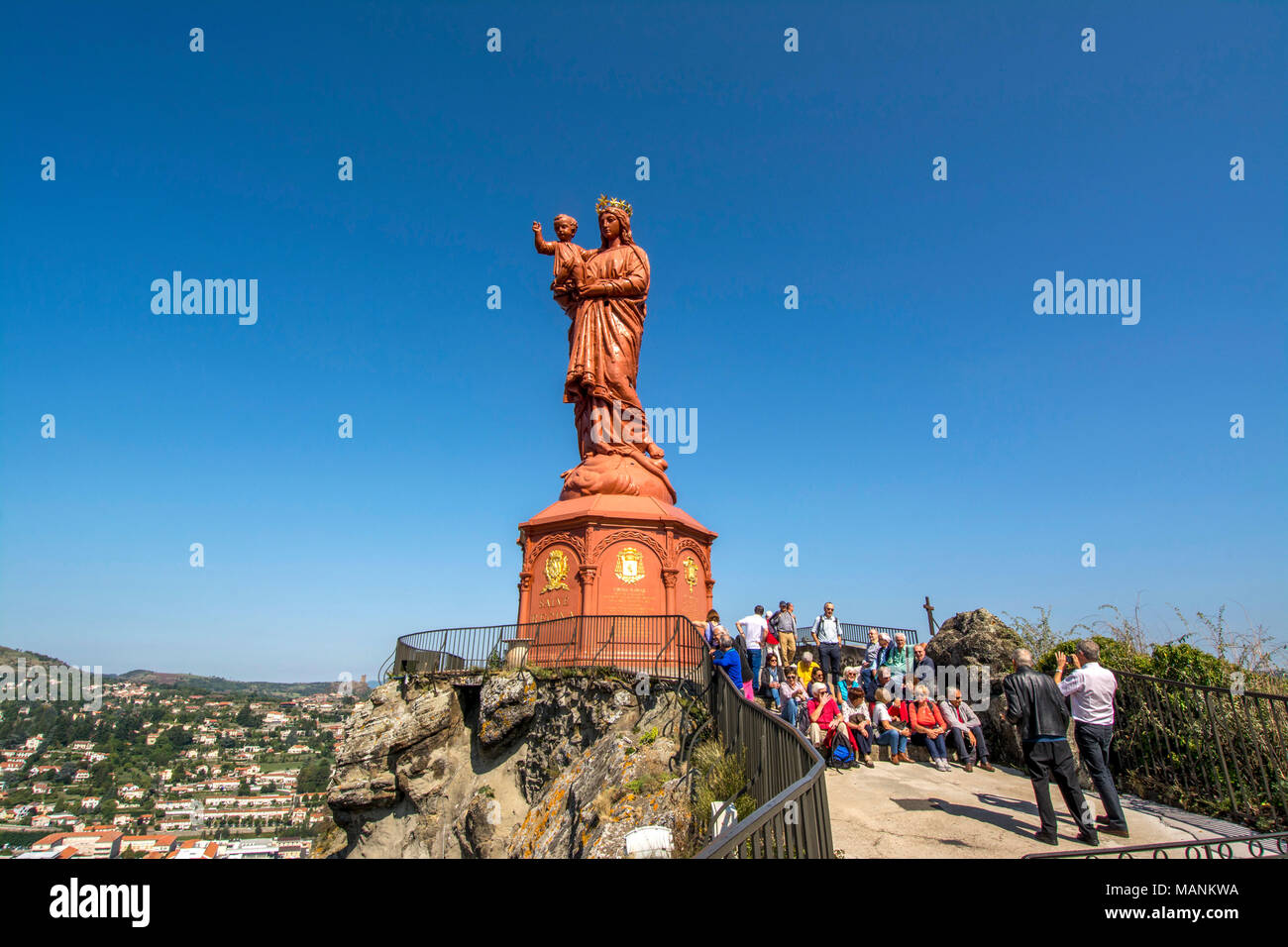 Rocher cornelle Fotos und Bildmaterial in hoher Auflösung Alamy