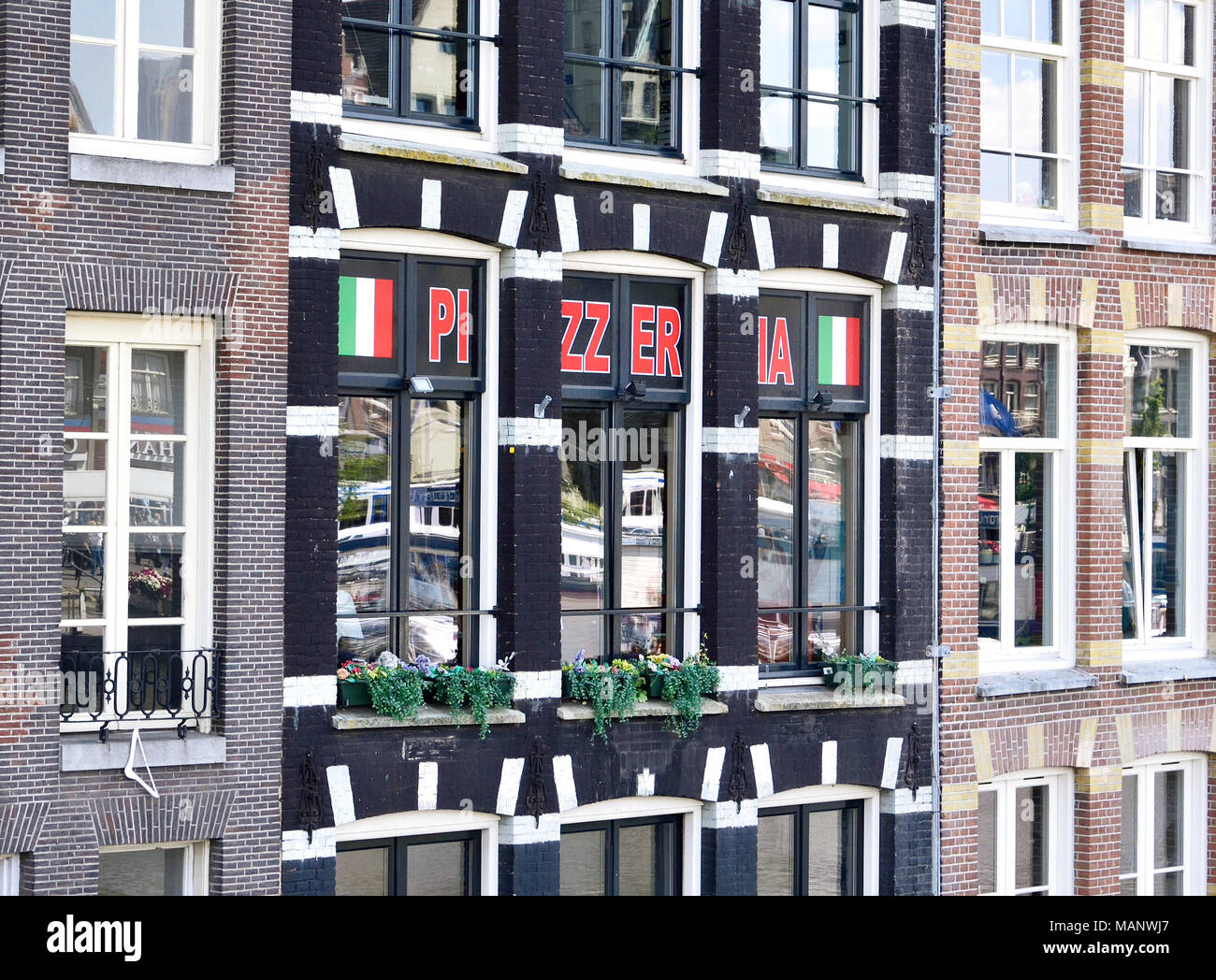 Dutch House Fassaden in Amsterdam, Niederlande. Stockfoto