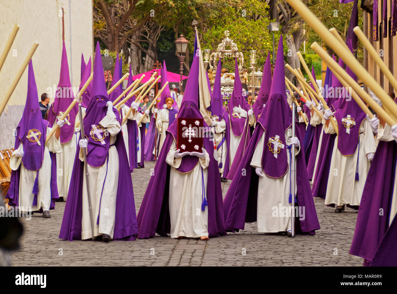 Schöne traditionelle Ostern Karwoche Prozession in San Cristobal de La Laguna, Teneriffa, Kanarische Inseln, Spanien, Europa Stockfoto