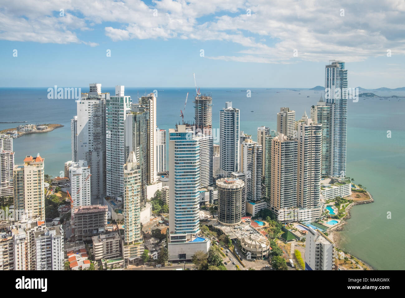 Hochhaus Gebäude Antenne - modernes Stadtbild Skyline von Panama City - Stockfoto