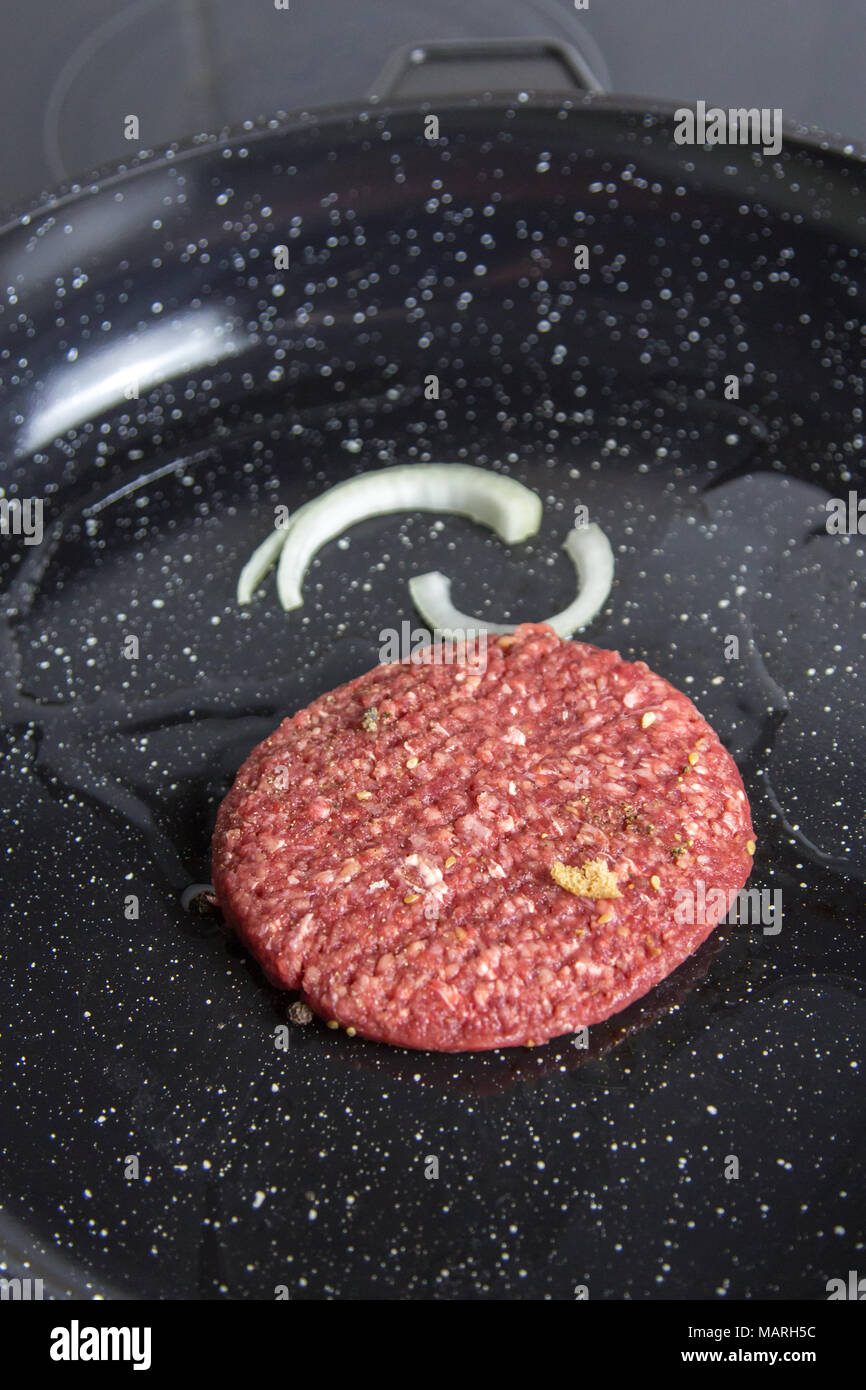 Ein Hamburger zu Hause Stockfoto