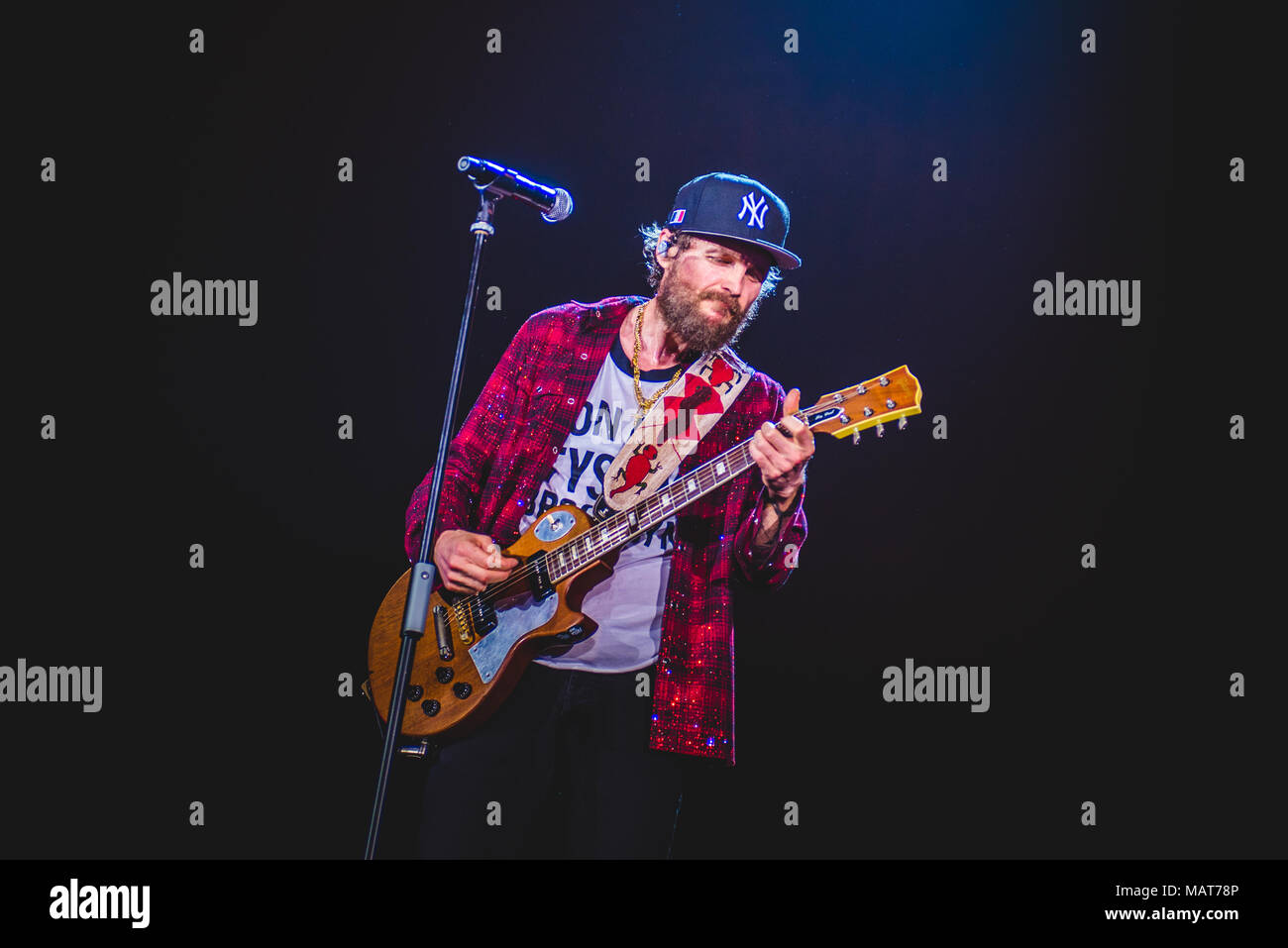 Italien, 2018 3. April: Die italienischen Rapper, Sänger und Songwriter Jovanotti live auf der Bühne im Pala Alpitour für seinen "Lorenzo Live 2018"-Tour Foto: Alessandro Bosio/Alamy leben Nachrichten Stockfoto