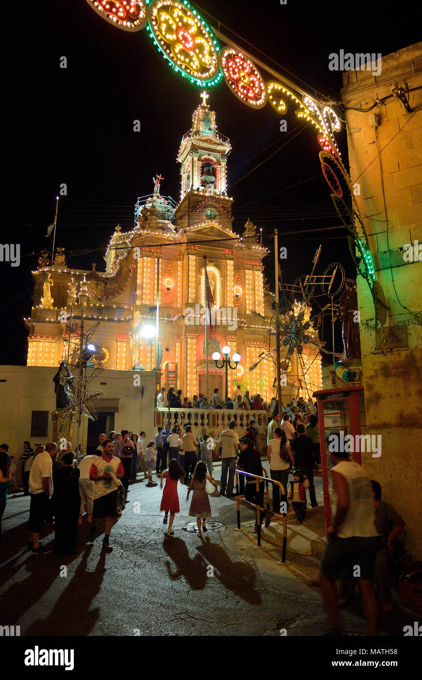 Religiöses Fest in Fontana Dorf Gozo Malta Stockfoto