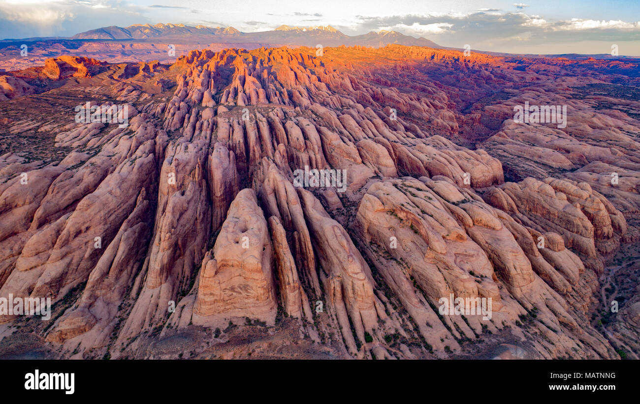 Hinter den Felsen vorgeschlagenen Wüste, Utah in der Nähe von Coloraodo Fluss, Moab, La Sal Mountains River, Moab, La Sal Mountains Stockfoto
