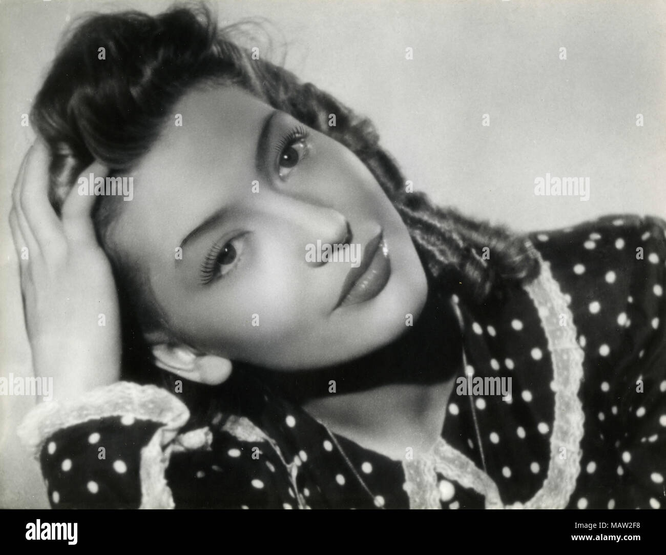 Die französische Schauspielerin Corinne Luchaire im Film Abbandono, 1940 Stockfoto