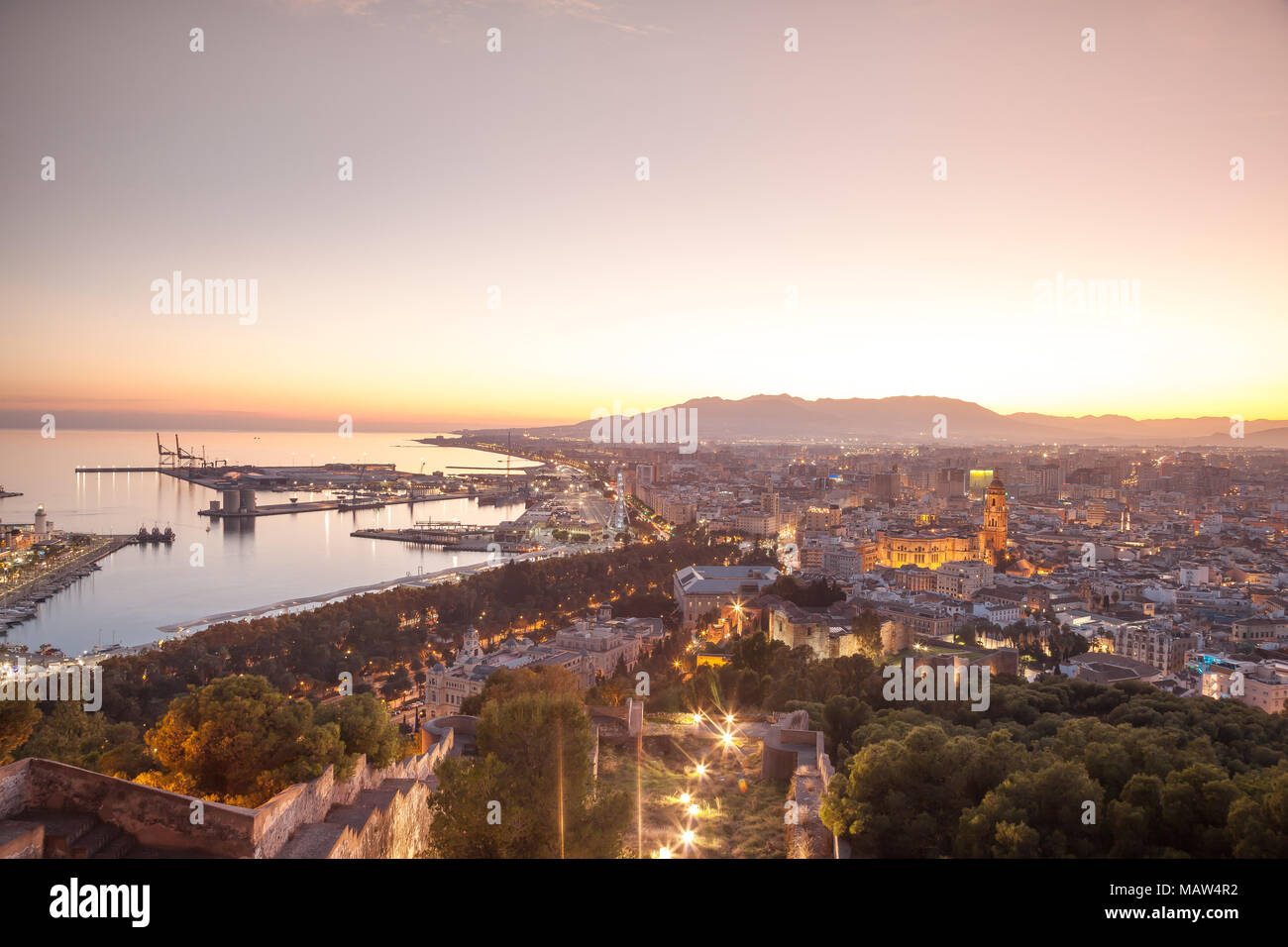 Pulsierende Malaga skyline Stockfoto