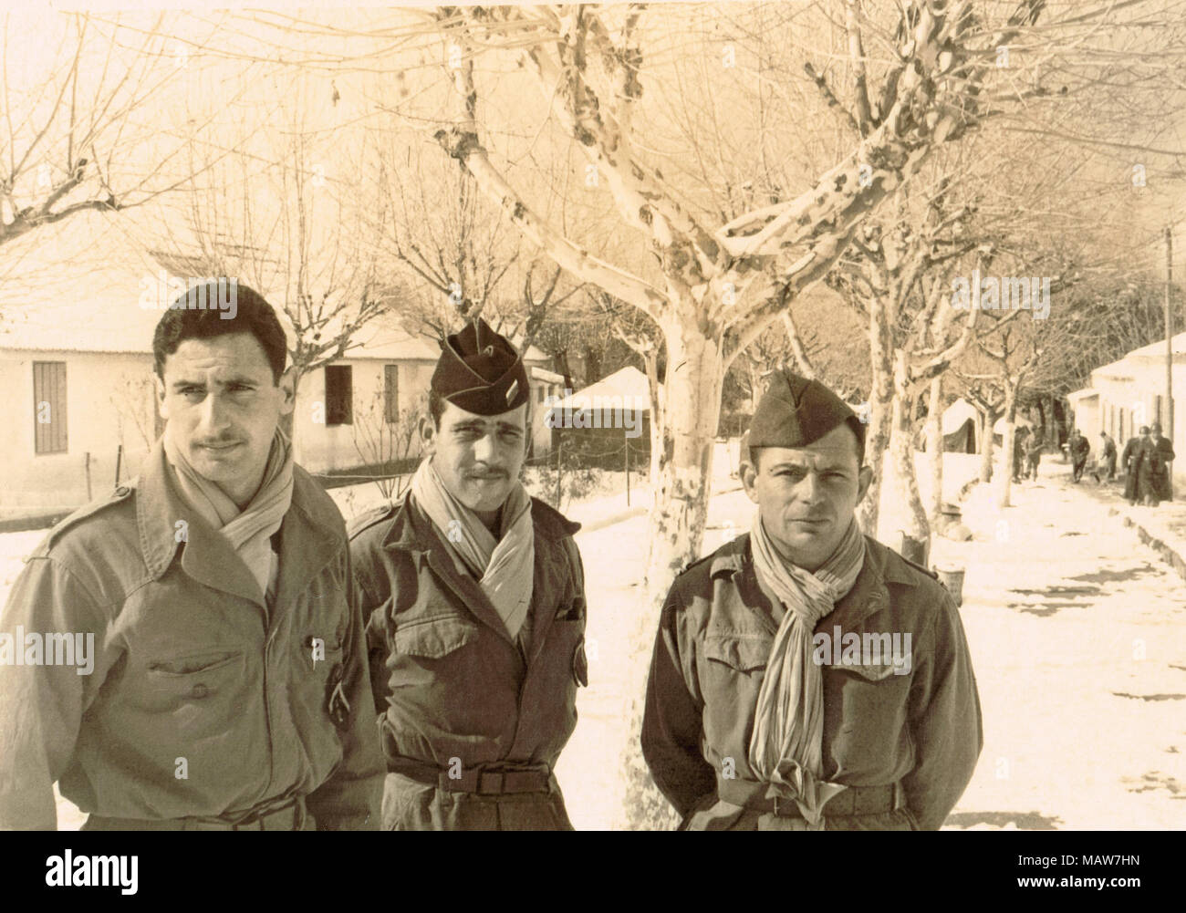 Französische Soldaten in Imouzzer Kandar Kaserne. Fotografisches Tagebuch eines jungen französischen Soldaten in Marokko Stockfoto