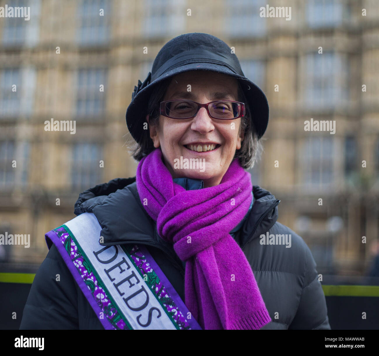 Musiker, Aktivisten, Schauspieler, Politiker und der Bürgermeister von London unter den Demonstranten für die Pflege der internationalen jährlichen März im Vorfeld des Internationalen Tages der Frau. Die Veranstaltung in diesem Jahr wird der 100. Jahrestag der Vertretung der Bevölkerung von Act 1918 durch das die Schritte der suffragetten Vergangenheit Parlament zum Trafalgar Square. Mit: Helen Pankhurst Wo: London, England, Großbritannien Wann: 04 Mar 2018 Credit: Wheatley/WANN Stockfoto