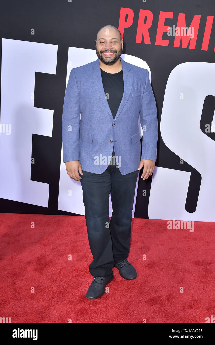 Los Angeles, Kalifornien. 3 Apr, 2018. Colton Dunn die Teilnahme an der 'Blocker' Premiere im Regency Dorf Theater am 3. April in Los Angeles, Kalifornien 2018. | Verwendung weltweit Quelle: dpa/Alamy leben Nachrichten Stockfoto