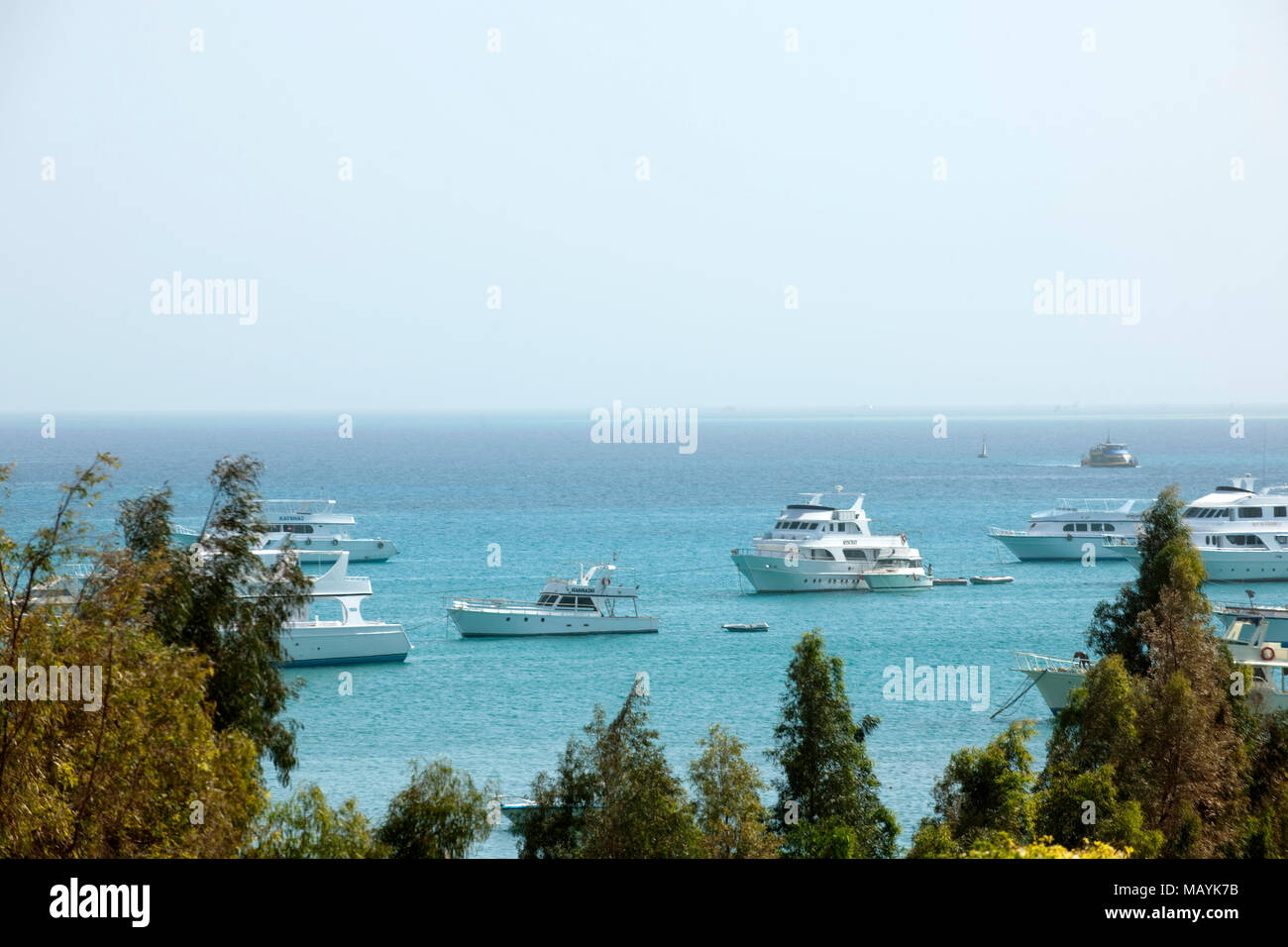 Aegypten, Hurghada, Boote am Meer Stockfotografie - Alamy
