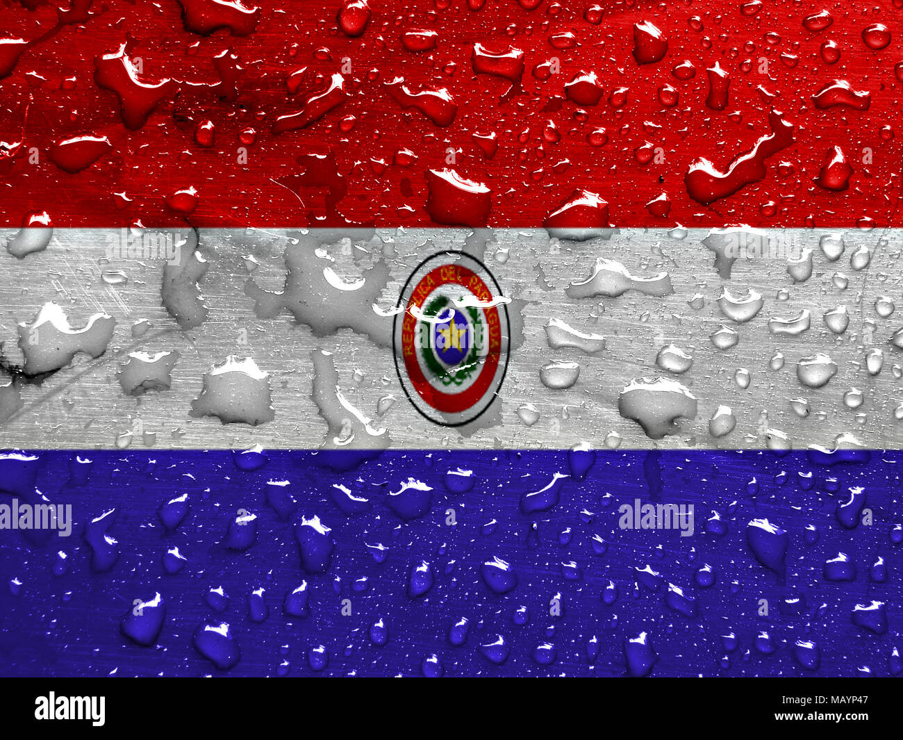 Flagge Paraguays mit Regentropfen Stockfoto