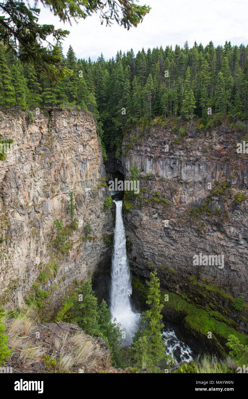 Spahats Falls ist ein beliebtes Reiseziel im Wells Gray Provincial Park Clearwater British Columbia Kanada Stockfoto