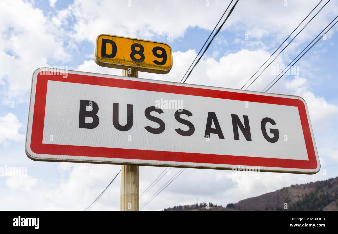 Bussang street sign in den Vogesen in Frankreich. Stockfoto