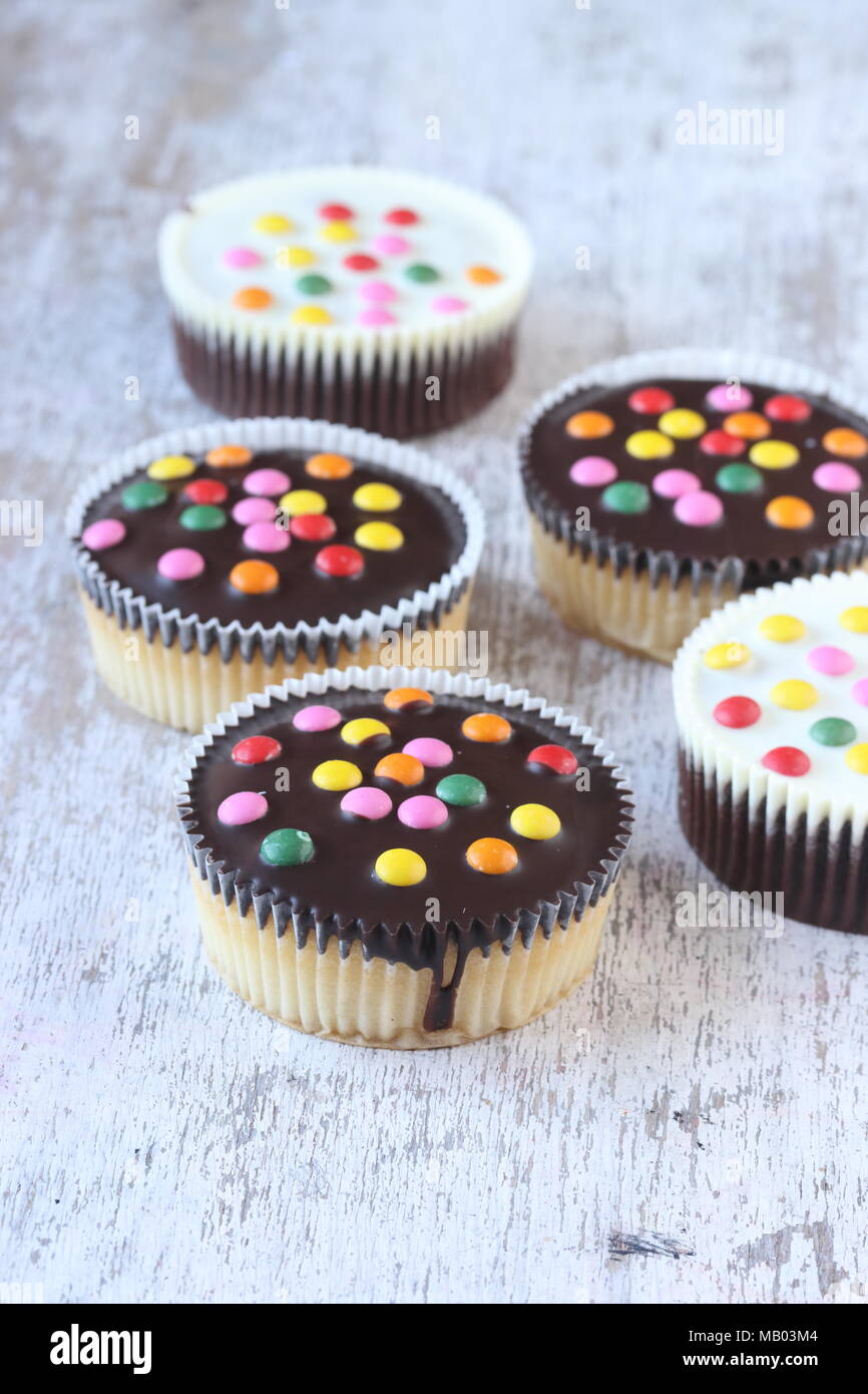 Cupcakes mit Zucker überzogen Candy Stockfoto