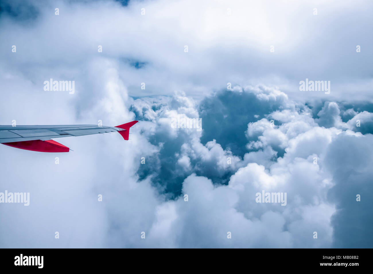 Turbulenzen, Reise durch Wind, Sturm, Wolken Stockfoto