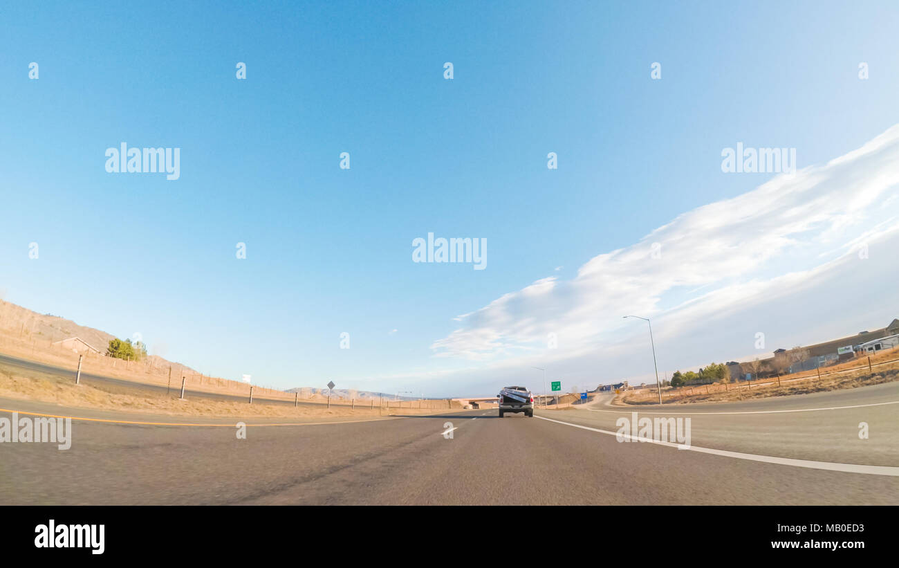 Fahren auf erbengemeinschaften Highway 470 in den frühen Morgenstunden. Stockfoto