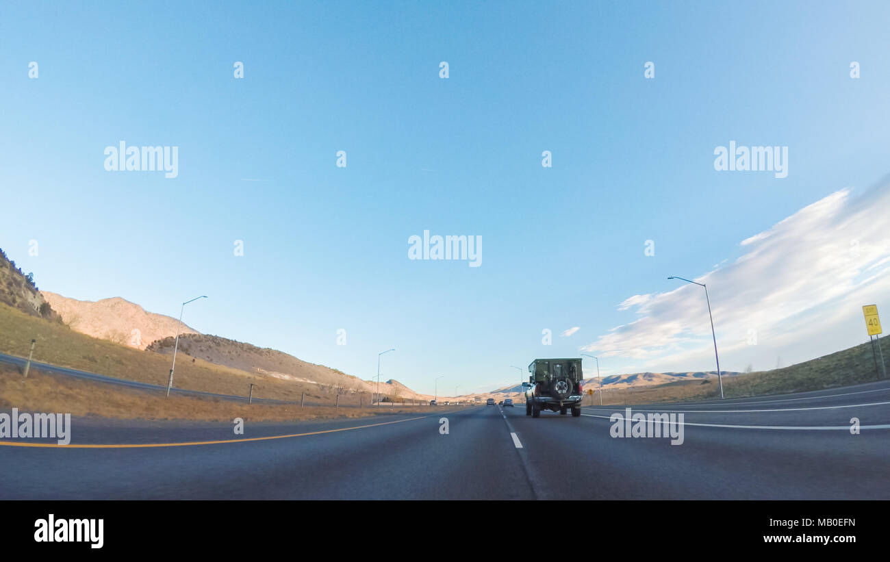 Fahren auf erbengemeinschaften Highway 470 in den frühen Morgenstunden. Stockfoto