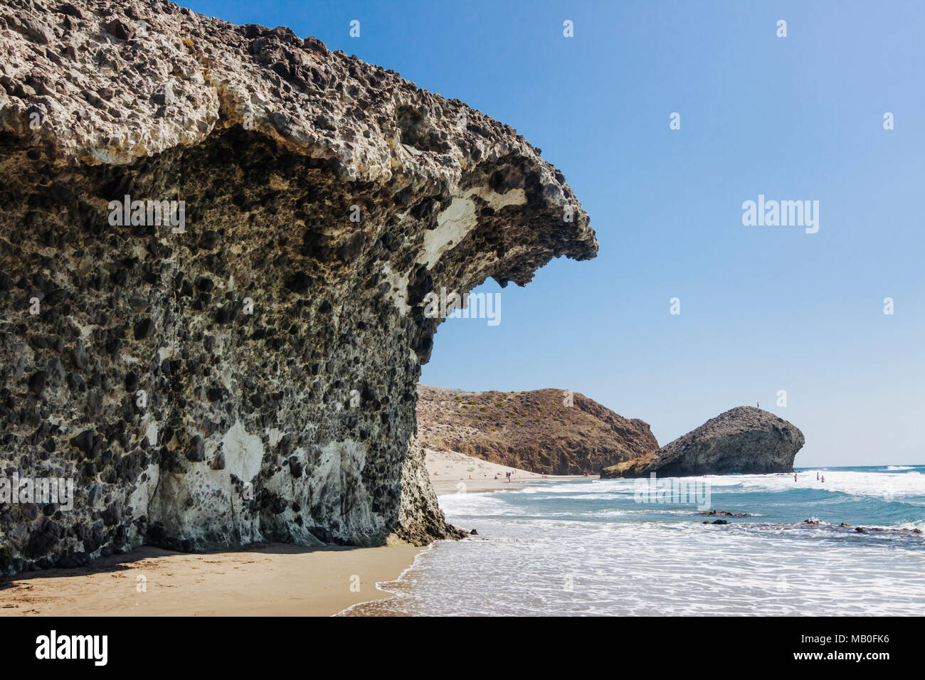 Cabo de Gata-Nijar Naturpark, Provinz Almeria, Andalusien, Spanien: Einsame Monsul Beach in der Nähe von San José. Stockfoto