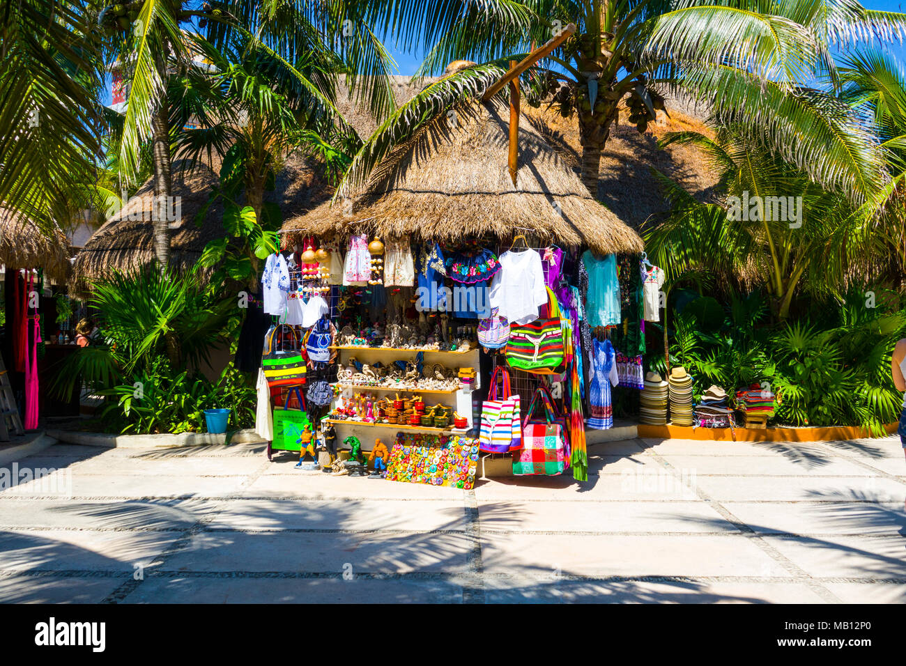 Die Kreuzfahrt Reiseziel Costa Maya Mexiko Amerika ist ein beliebter Zwischenstopp auf der westlichen Karibik Kreuzfahrt Schiff Tour und bietet Einkaufsmöglichkeiten und andere sightseein Stockfoto