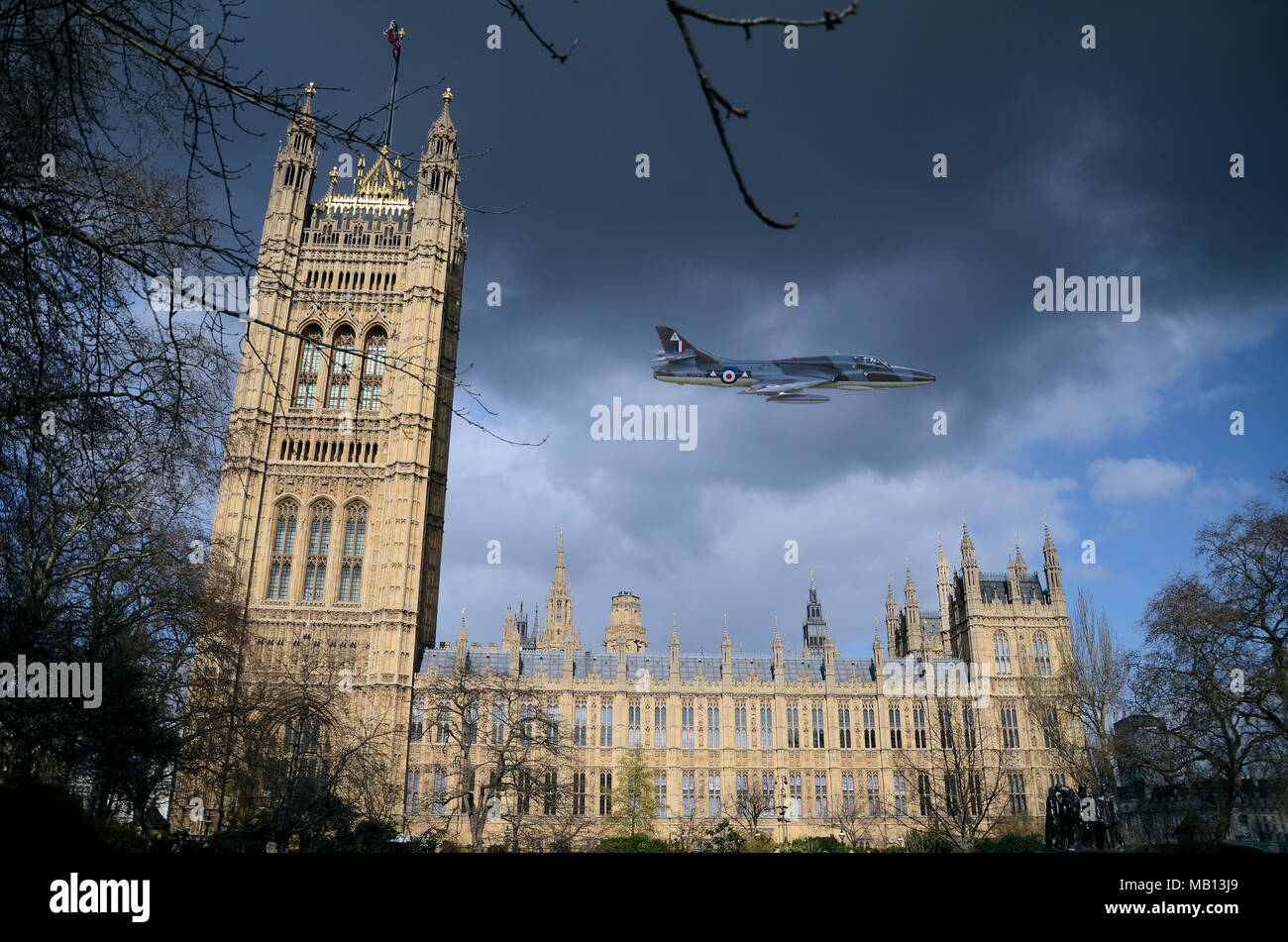 Fusionierte Bilder manipuliert der Vorfall am 5. April 1968, als Alan Pollock flog die Royal Air Force die Hawker Hunter Jet über das Parlament aus Protest zu zeigen Stockfoto