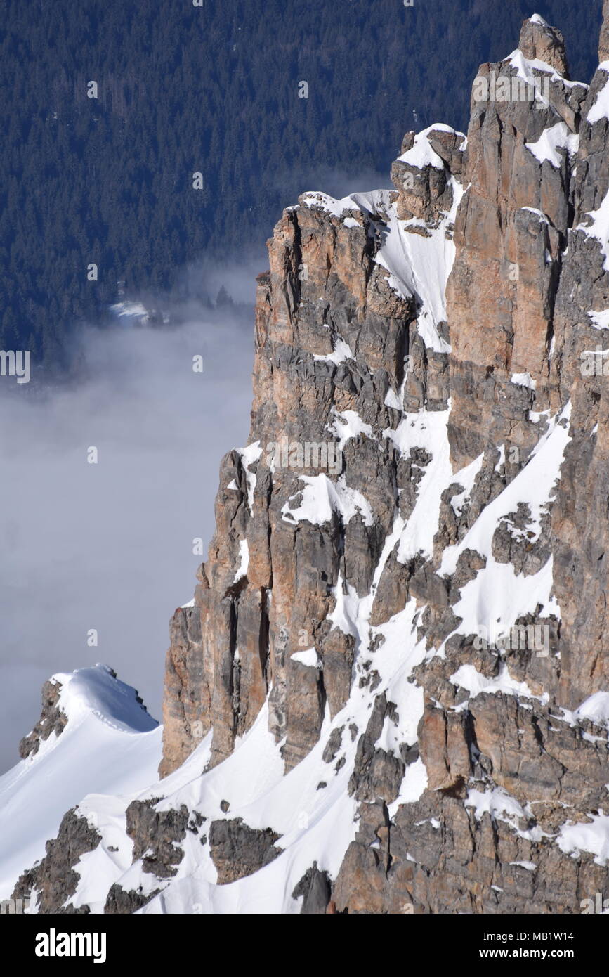 Mit Blick auf die Gipfel von Courchevel von Verdon Stockfoto