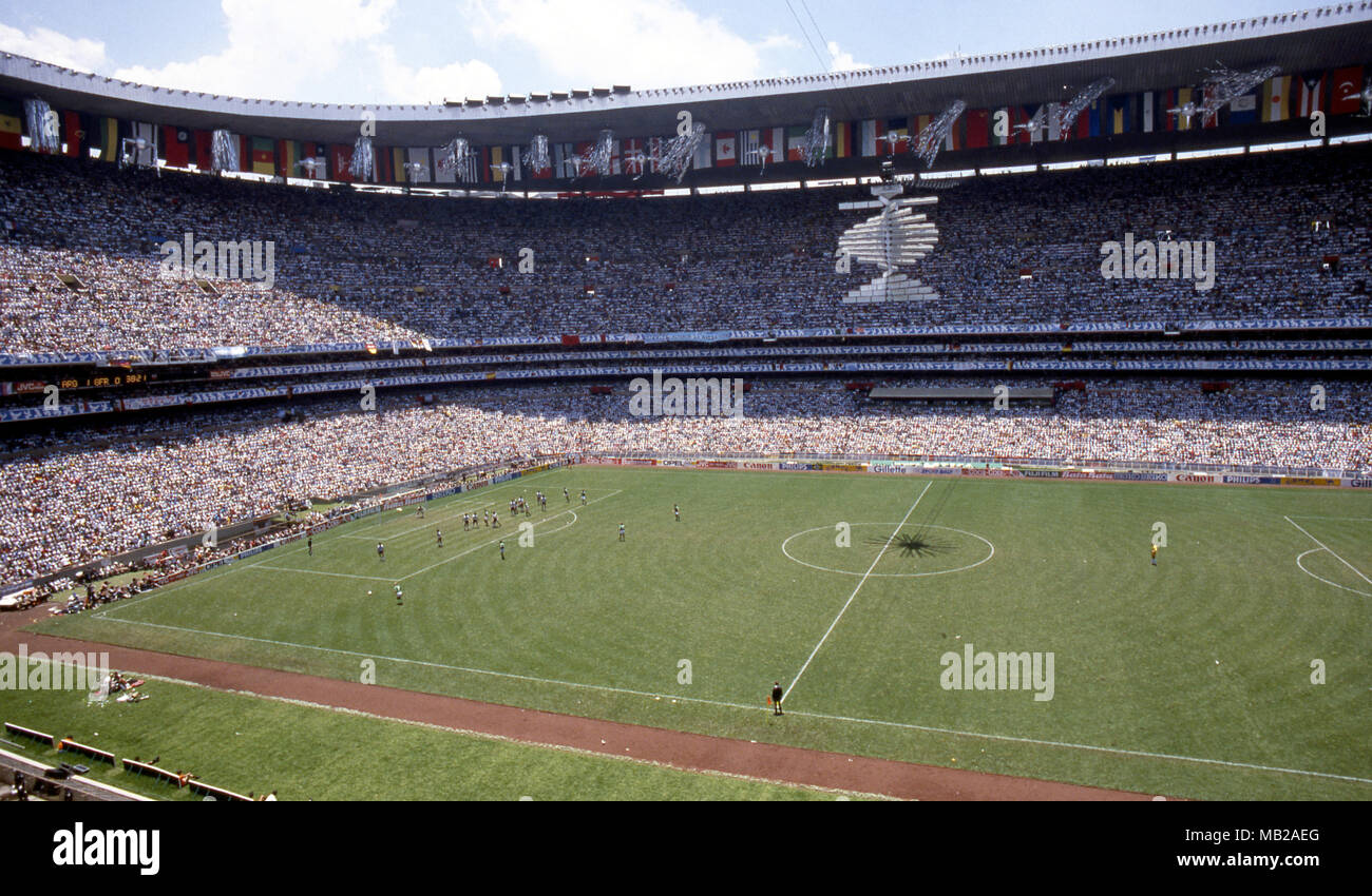 FIFA WM - Mexiko 1986 29.06.1986, Estadio Azteca, Mexico, D.F. Letzte Argentinien v West Deutschland. Aztekenstadion während der Endrunde. Stockfoto