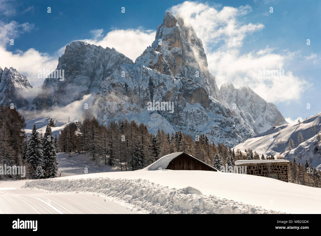 Cimon della Pala, Pale di San Martino Berge, Blick auf den Passo Rolle, San Martino di Castrozza Dorf, Trient, Trentino Alto Adige, Italien Stockfoto