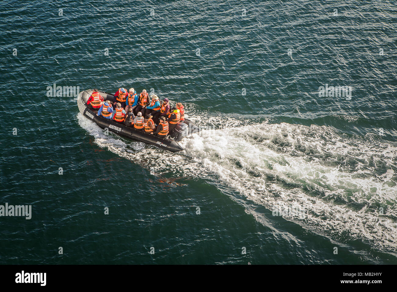 Explorers reiten ein Sternzeichen, in Seno Almirantazgo, Estrecho de Magallanes. PN Alberto De Agostini, Feuerland, Patagonien, Chile Stockfoto