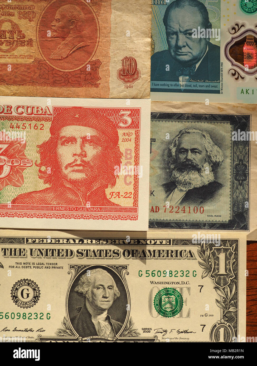 WASHINGTON DC, USA - ca. Januar 2018: Portraits von berühmten Politiker auf Banknoten einschließlich Lenin, Churchill, Che Guevara, Marx und Washington Stockfoto