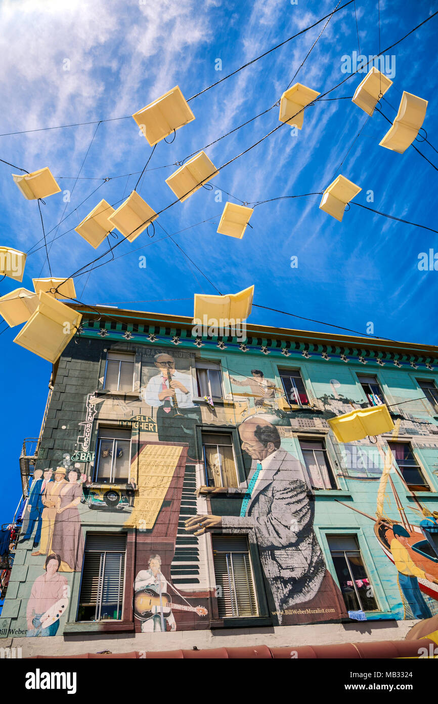 Schnittpunkt zwischen dem Broadway und der Columbus Avenue. Little Italy. North Beach Gegend. San Francisco. Kalifornien, USA Stockfoto